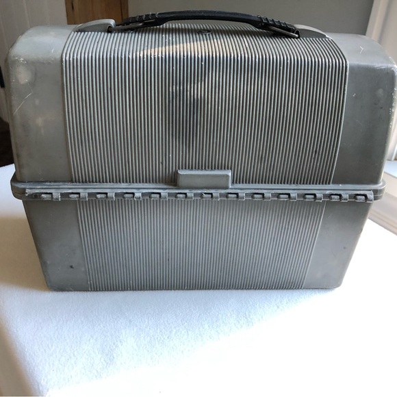 Vintage 1960’s Grey Thermos Lunch Box - Picture 5 of 8